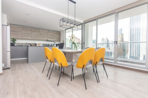 Luxury 3BR apt with Oceanview free parking&balcony