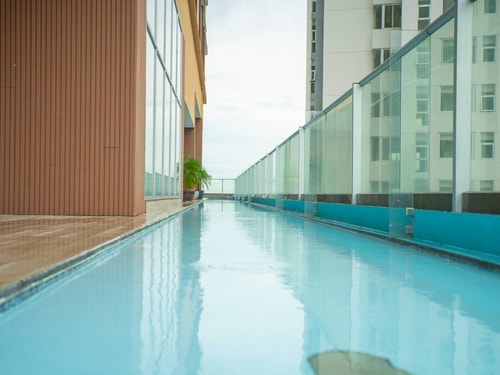 Luxury 3BR Cityview apt, parking & balcony