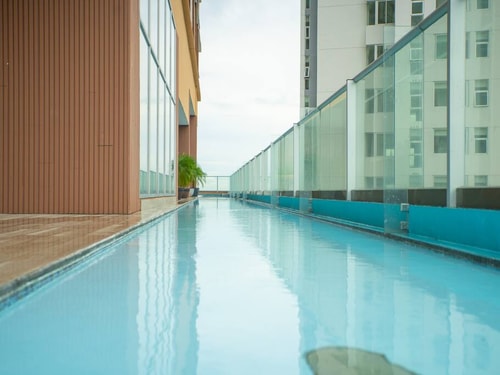 Luxury 3BR Cityview apt, parking & balcony