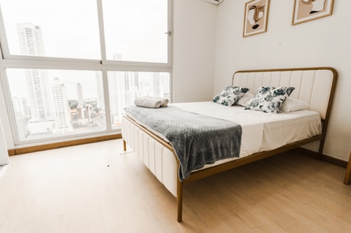 Luxury 3BR Cityview apt, parking & balcony