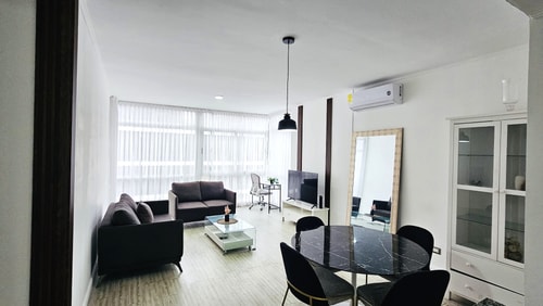 2BR Apartment with Pool & Free Parking - Atlapa