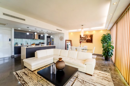 Exclusive & luxury 1BR with balcony in Yoo Panama