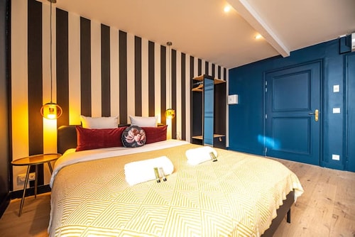 MRP Luxury Apartment in Sacré Coeur IV