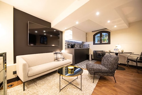 Lovely Home near Louvre Museum