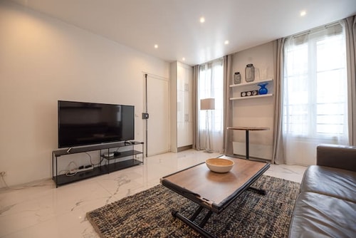 Amazing flat in Paris