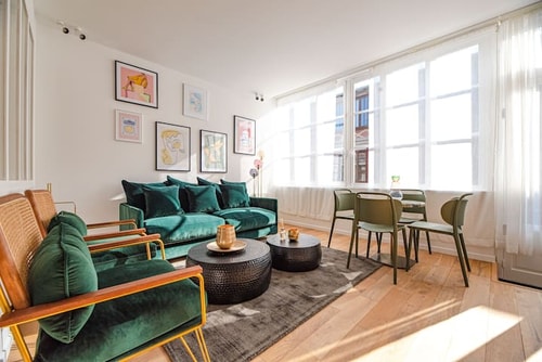Superb apartment close to Place des Vosges - III