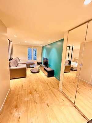 Lovely Flat near Canal Saint Martin