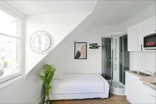 La Dolce Vita in a Cosy Studio on French Riviera