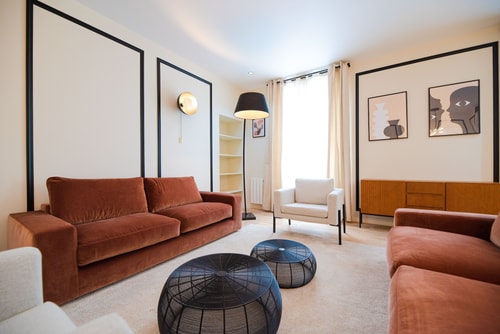 Enjoy Parisian Lifestyle in a Cosy Apartment
