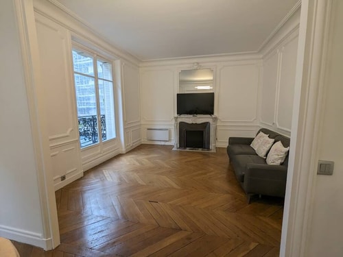 Great Parisian Flat close to Trocadéro & Eiffel