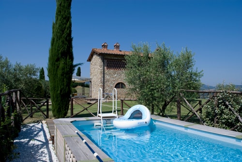 Villa Ranuncolo - Farmhouse with private pool Villas in Italy