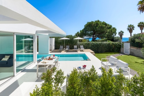 Villa Mora - Syracuse Area Villas in Italy