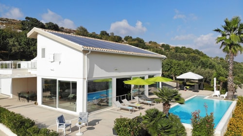 Villa Carana, near Ragusa Villas in Italy