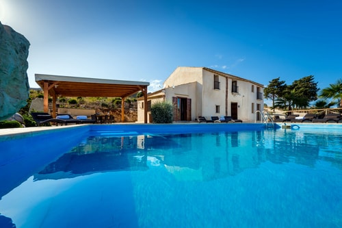 Villa Calliope - Mediterranean villa with pool Villas in Italy