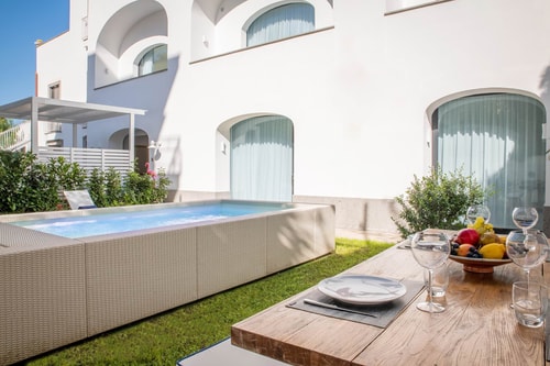 Casa Mabilia - Private apartment with mini-pool Villas in Italy