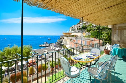 Casa Nicki - apartment with balcony in Positano Villas in Italy
