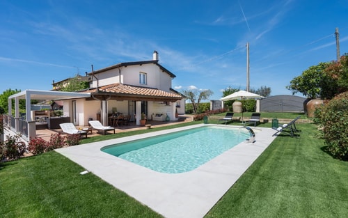 Villa Andreina, Villa with Pool in Tuscany Villas in Italy