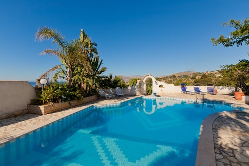 Villa San Vito - Private villa with pool Villas in Italy