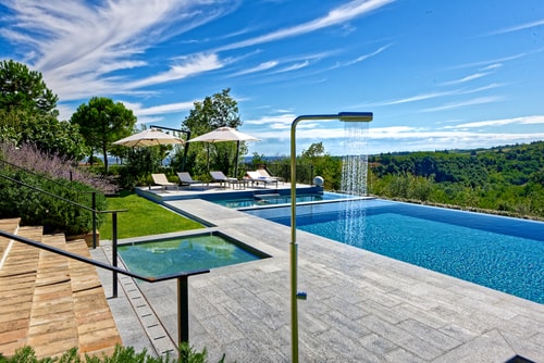 Villa La Perla - Stunning villa on luxury estate Villas in Italy