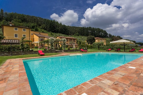 Villa Carrabelle - Luxury Near Lucca Villas in Italy