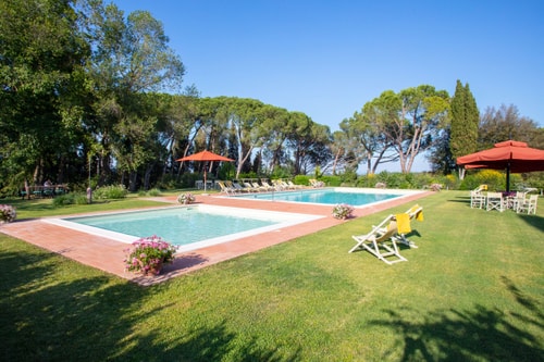 Villa Florale - Family villa with pool Villas in Italy