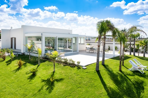 Villa Signorina (6 Guests) with pool Villas in Italy