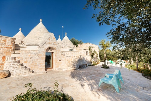 Trullo Maya - Trullo with two pools, Puglia Villas in Italy