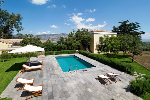 Villa Ravenna - Country house with pool, Etna Area Villas in Italy