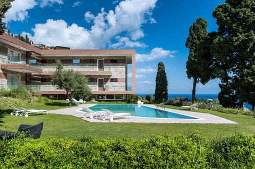Casa Astrid Sette - Modern apartment in Taormina Villas in Italy