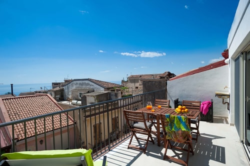 Casa Umberto - Apartment in Taormina Centre Villas in Italy
