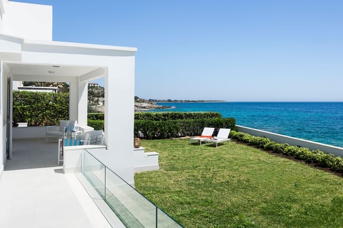 Villa Eleonora - Beachfront villa Villas in Italy