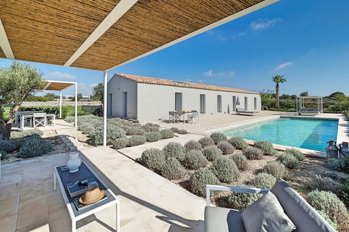 Villa Campana - Modern villa with pool Villas in Italy