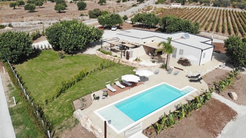 Private villa with swimming pool in Sicily Villas in Italy
