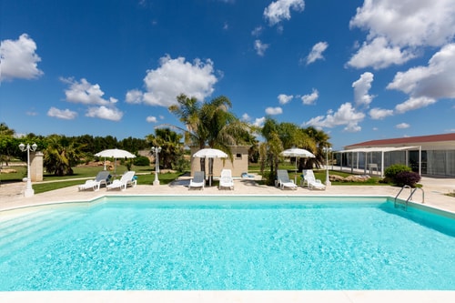 Villa Catalina - Large, modern villa with private pool Villas in Italy