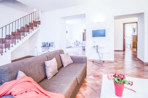 Casa Centrale in central Sorrento Villas in Italy