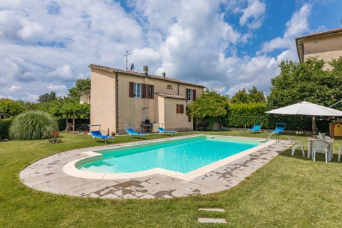 Villa Farma - Private villa with private pool and garden Villas in Italy