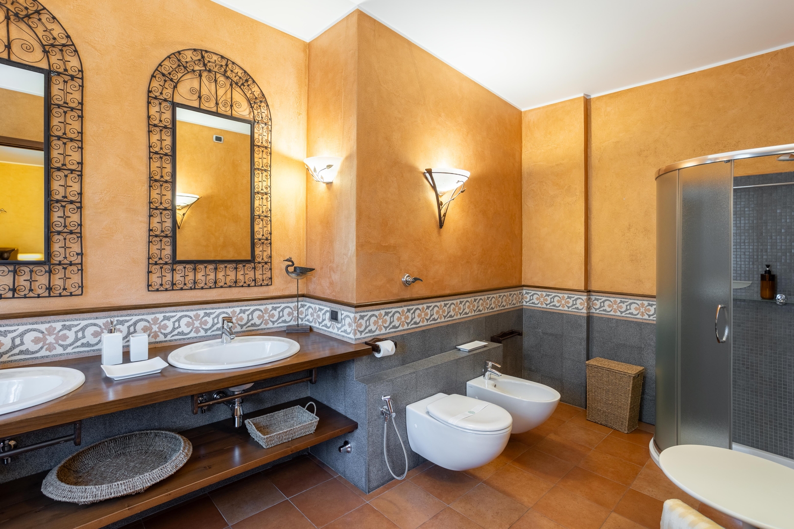 Villa Elegante 31 Villas in Italy
