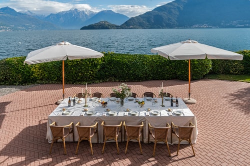 Villa Dia, Lakeside Luxury Retreat 54 Villas in Italy
