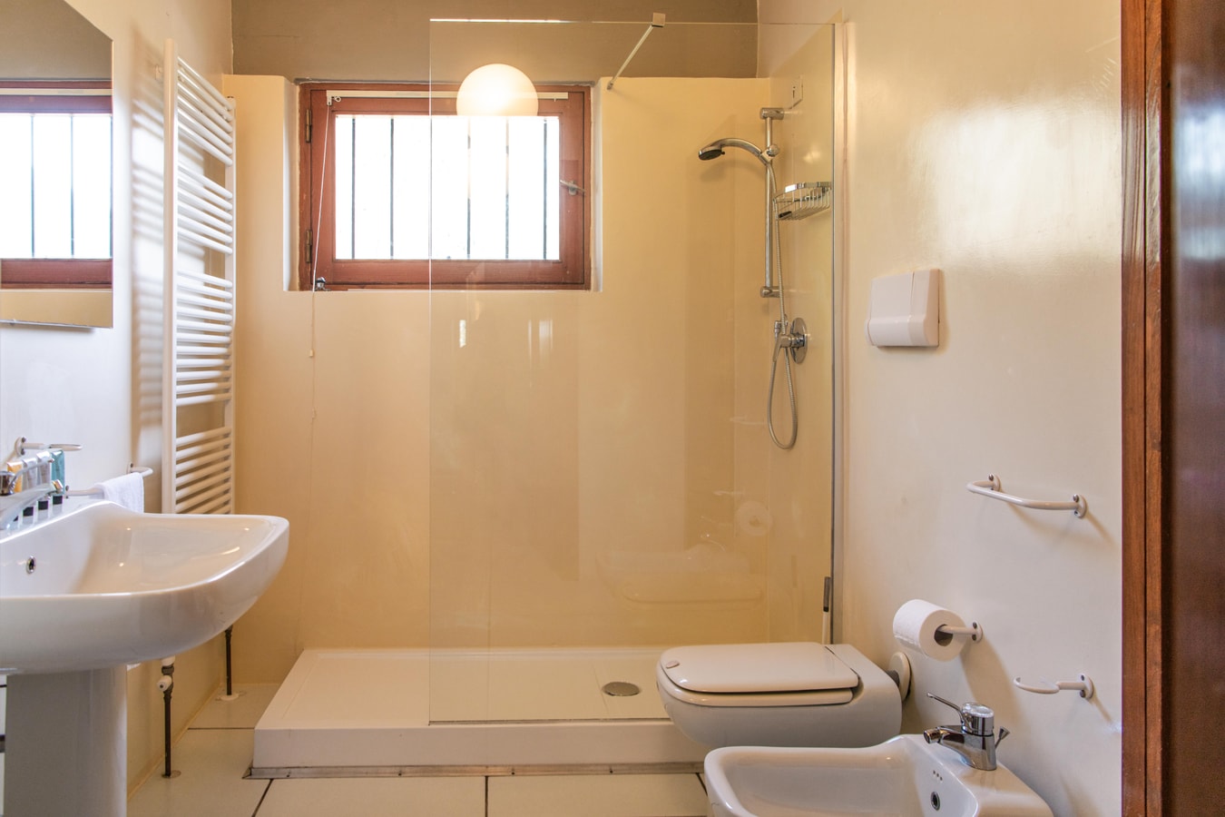 Villa Bobine - Private waterfront villa with pool 19 Villas in Italy