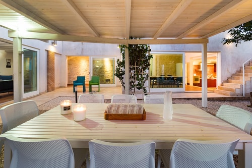 Casa Ulisse, sea front property 4 Villas in Italy