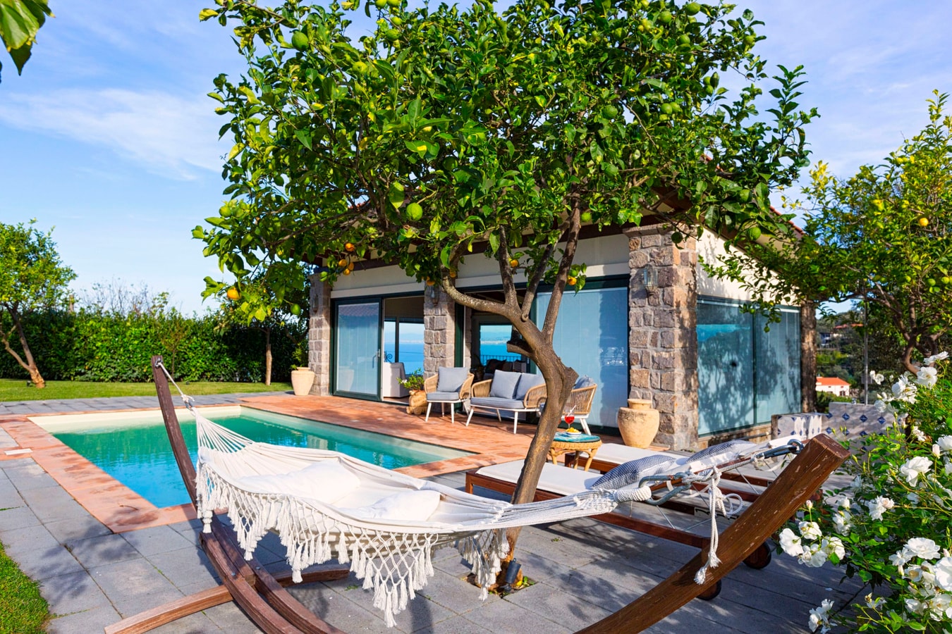 Villa Giardino Segreto, Close to Sorrento Villas in Italy