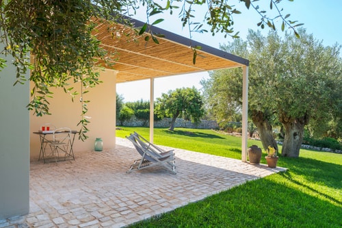 Casa Carol (Bianco) - Villa with shared pool 40 Villas in Italy