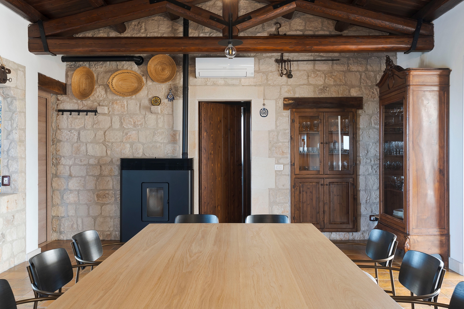 Tenuta Del Sole, elegant Sicilian estate 23 Villas in Italy