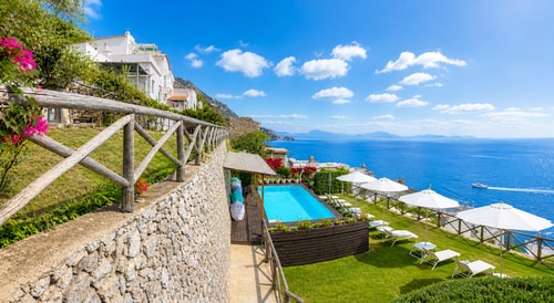 Villa Dani - Sea-facing villa with two pools 1 Villas in Italy