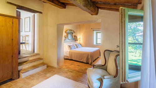 Villa Luminosa, Authentic Umbrian Charm 24 Italian Breaks