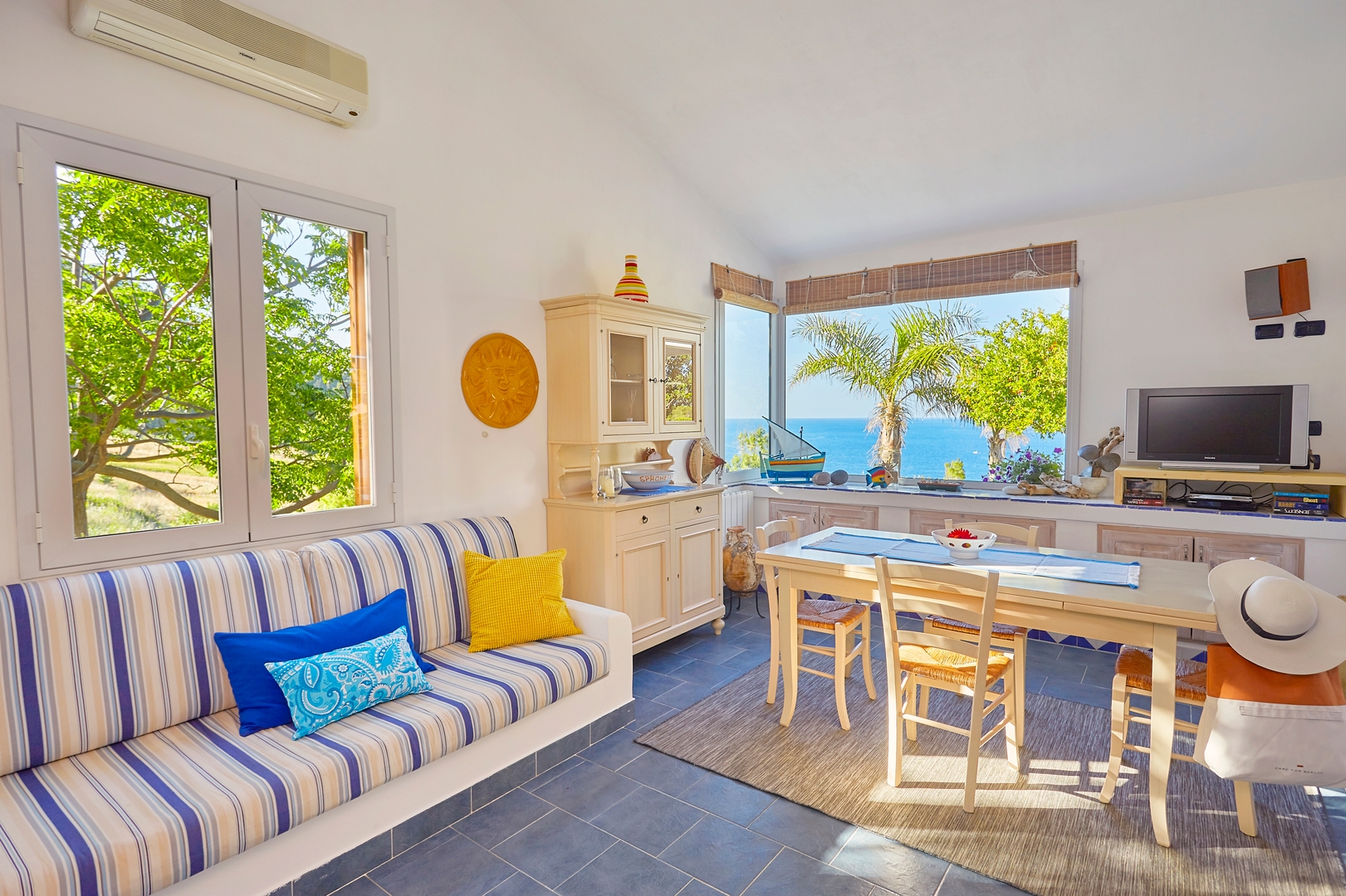Villa Indaco, Cala Mazzo di Sciacca, Scopello area 5 Villas in Italy