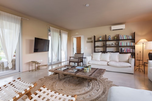 Villa Giordana with private swimming pool, Sicily 7 Villas in Italy