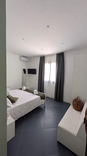 Villa Oasi, in the heart of Southeast Sicily 25 Villas in Italy