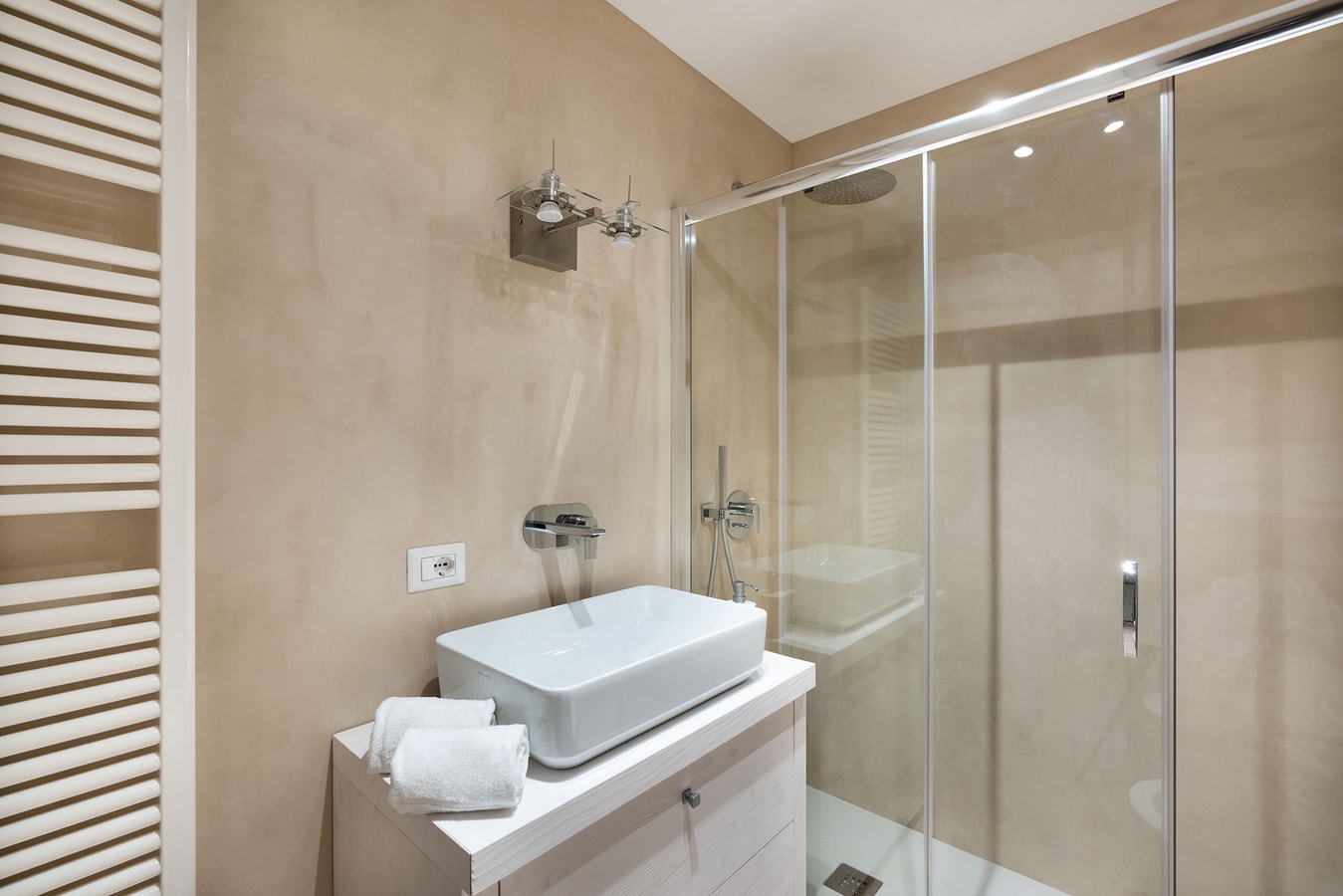 Villa Giordana with private swimming pool, Sicily 33 Villas in Italy