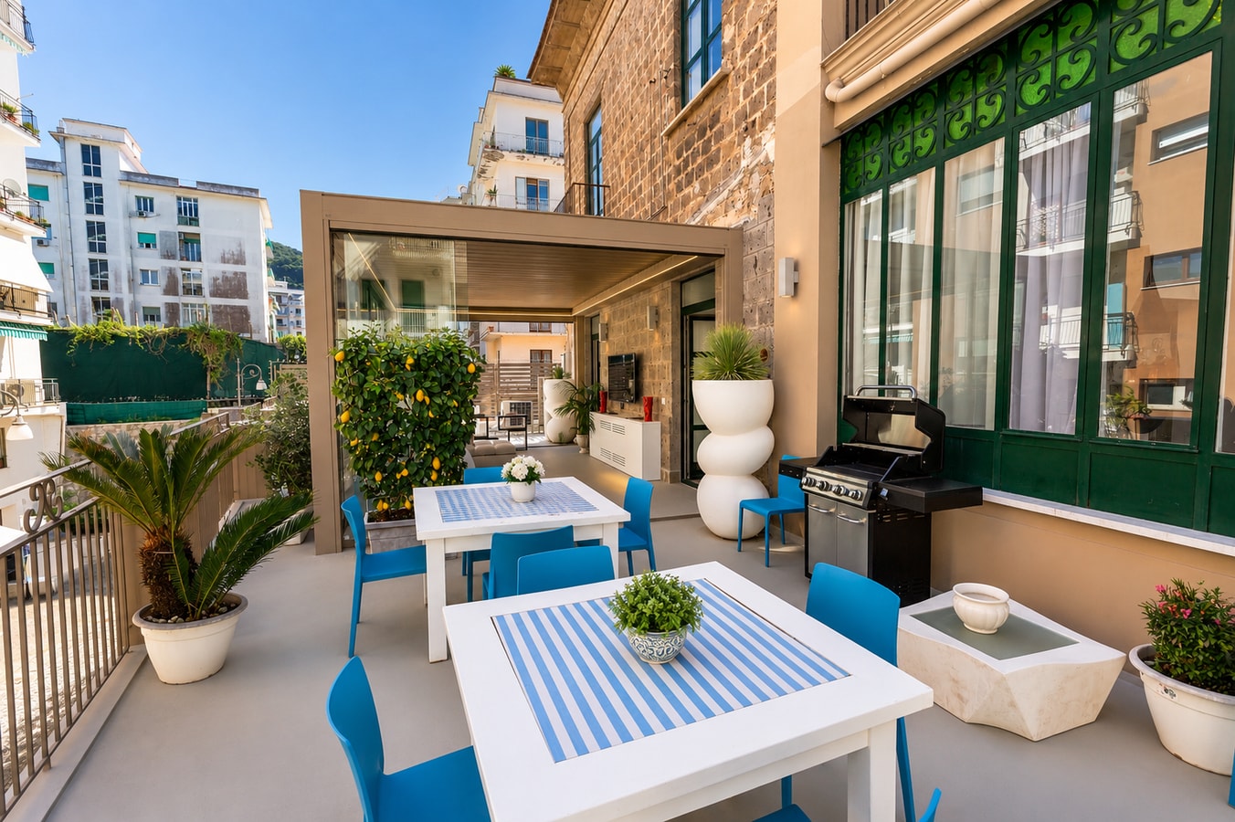 Terrazza Di Sorrento, Town Centre Apartment Villas in Italy